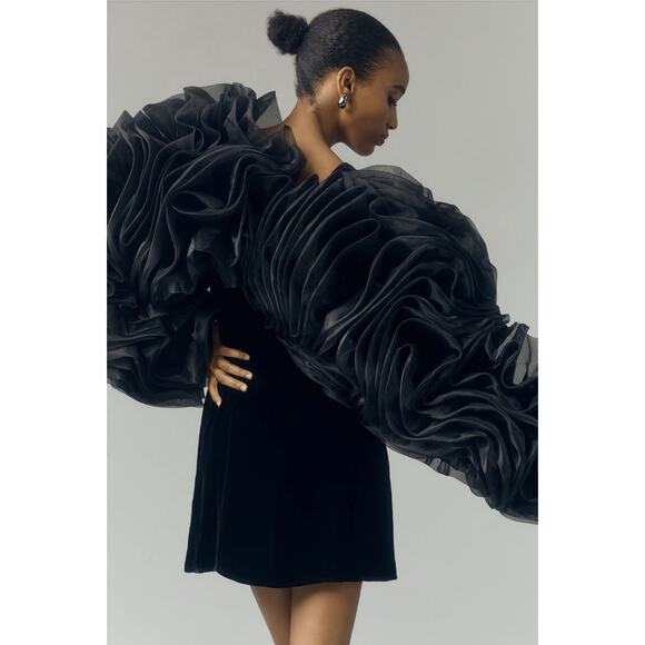 By Anthropologie Ruffle Drama Sleeve Shrug Black NWT One Size Statement Runway - Picture 3 of 16